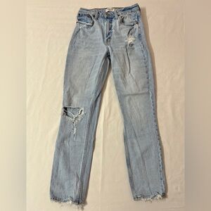 A&F Abercrombie and Fitch High Rise Light Wash Distressed Mom Jeans Jean